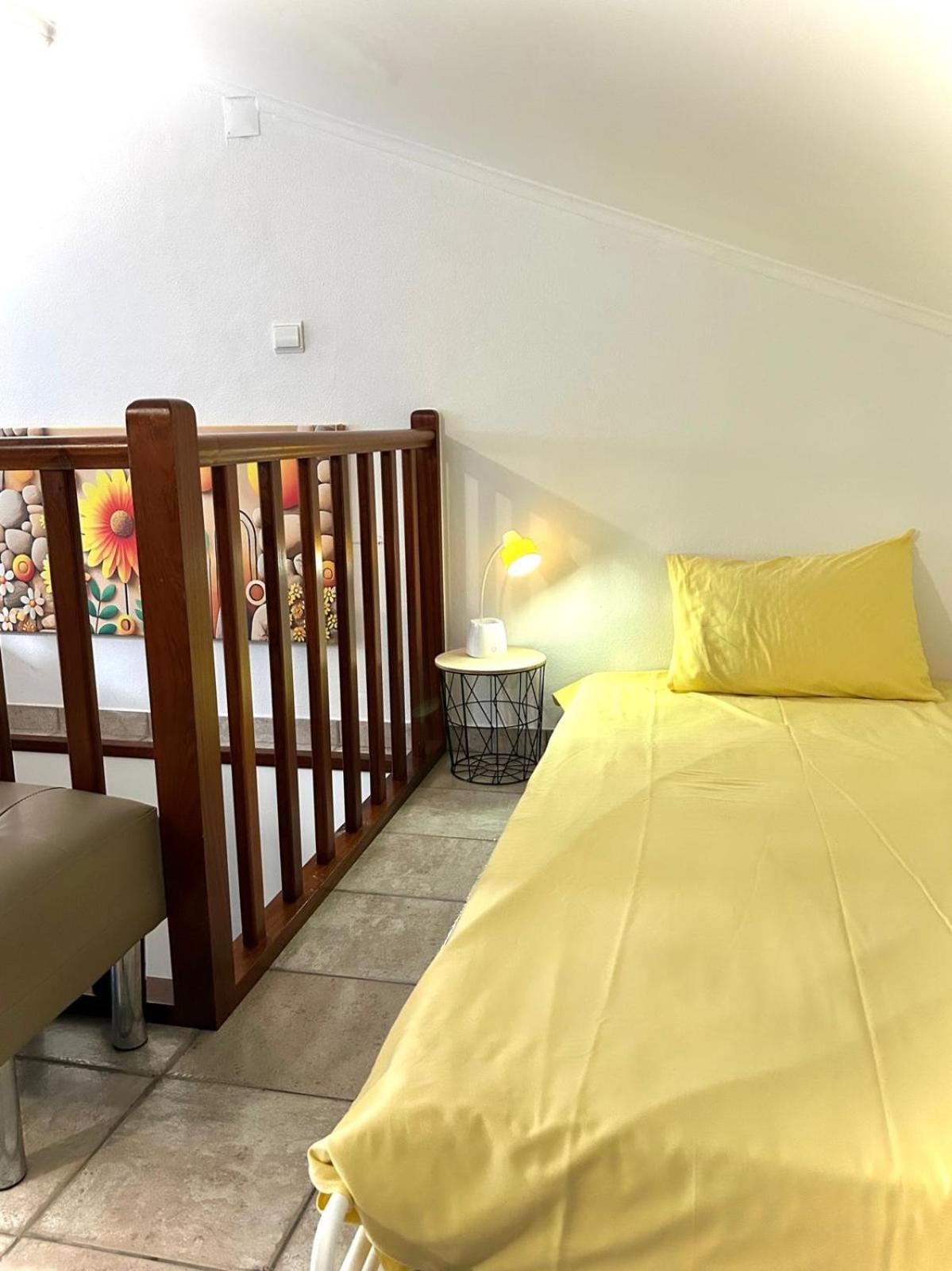 Amarelaje Villa Serra d'El-Rei Luaran gambar